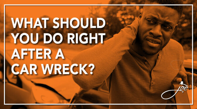 What Should You Do Right After a Car Wreck?